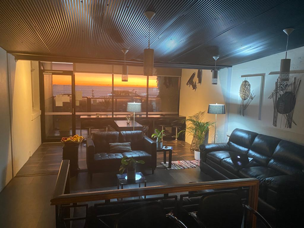 Business Meeting Lounge